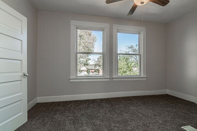 Building Photo - Please View 3D Virtual Walk-Through Before...