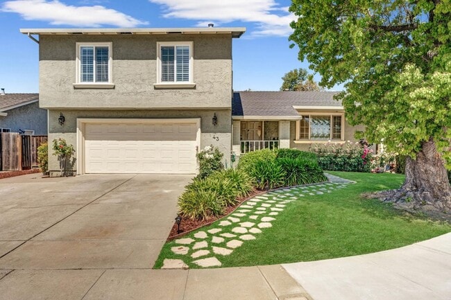 Primary Photo - Upgraded 4 bed 2.5 bath home in San Jose. This is a must see!
