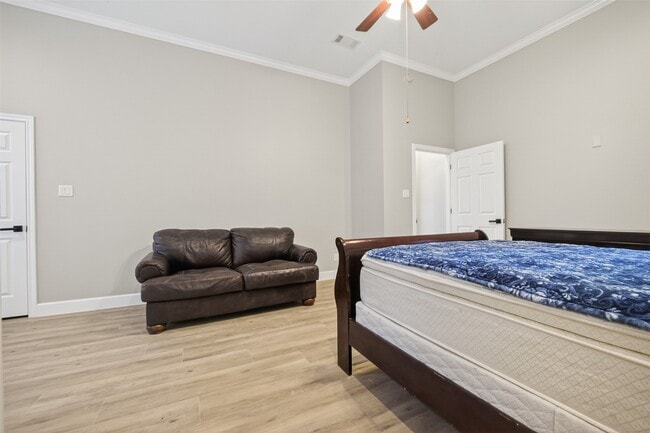 Building Photo - 3117 Cedar Knolls Dr