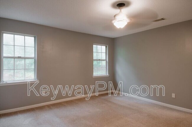 Building Photo - 4752 High Meadow Ct
