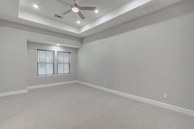 Building Photo - 5105 Pine Reach Dr