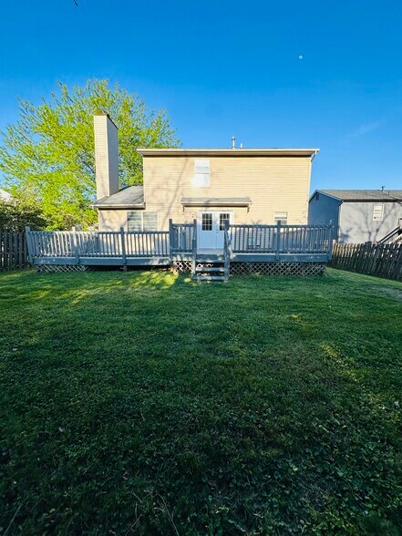 Building Photo - 3303 Windridge Dr