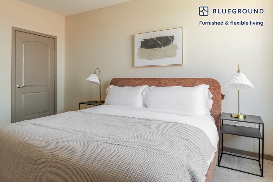 Building Photo - 7001 Sunne Ln