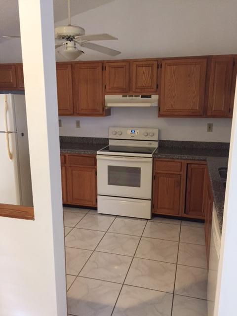 Building Photo - 3074 Inglewood Terrace