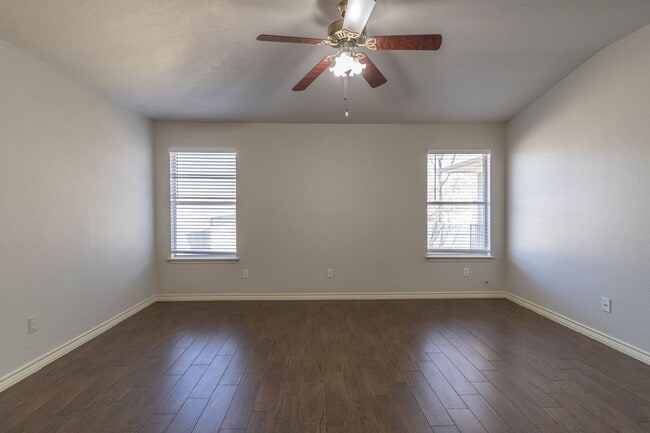 Building Photo - 2078 Buckley Ln