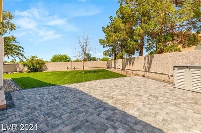 Building Photo - 3916 Varallo St