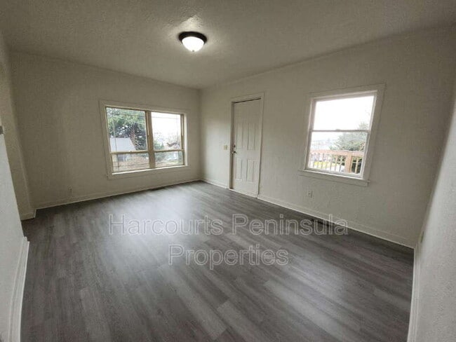 Building Photo - 1702 Wheaton Wy