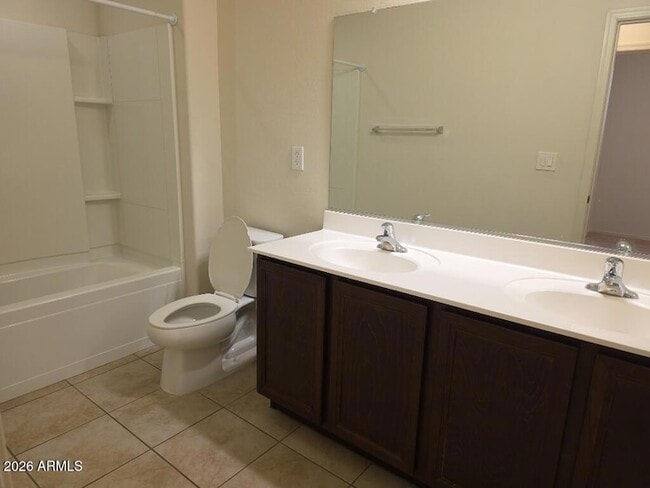 Building Photo - 16416 W Cottontail Ln