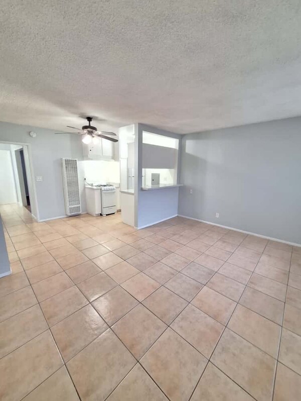 Building Photo - 4660 Kester Ave