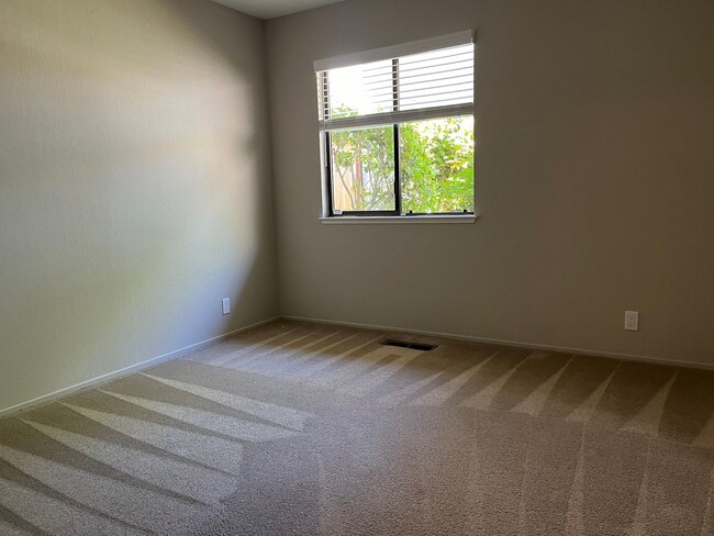 Building Photo - Single Level 2BR/2BA Home in Moraga COUNTR...