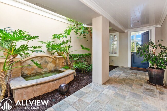 Building Photo - Stunning 3 Bedroom + Bonus Room 3.5 Bath A...