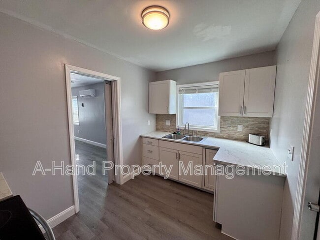 Building Photo - 1320 Beulah Rd