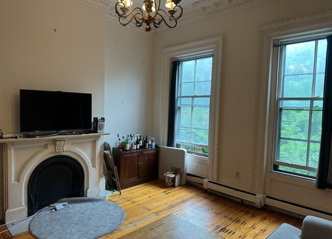 Primary Photo - 519 Massachusetts Ave