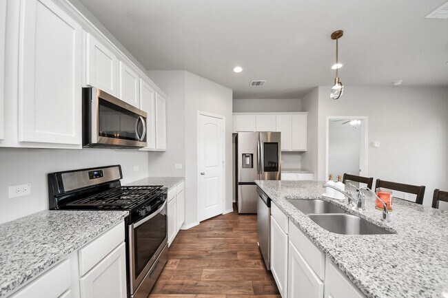 Building Photo - 22827 Ginosa Trail