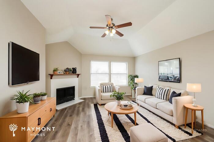 Building Photo - 1328 Copper Meadow Dr