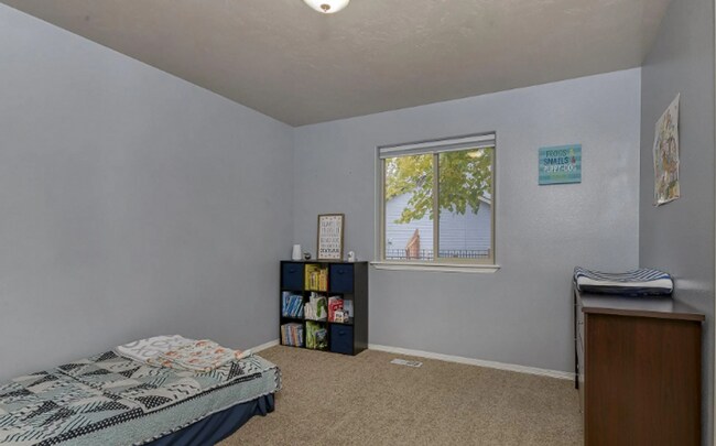 Building Photo - 3 Bedroom, 2 Bath Single Level home in Meridian!