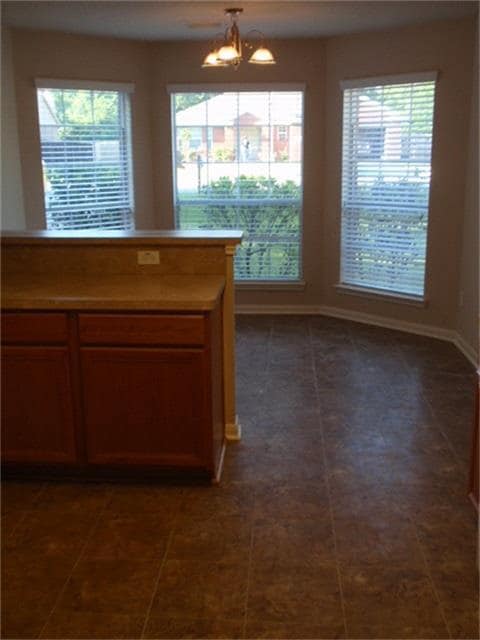 Building Photo - 12371 Ridgecrest Dr