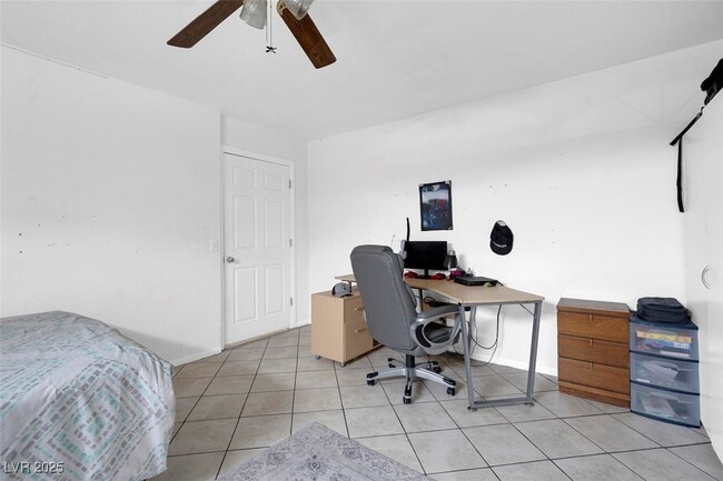 Building Photo - 1800 Red Rock Dr