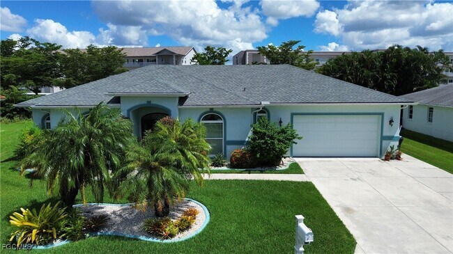 Building Photo - 14791 Royal Oak Ct