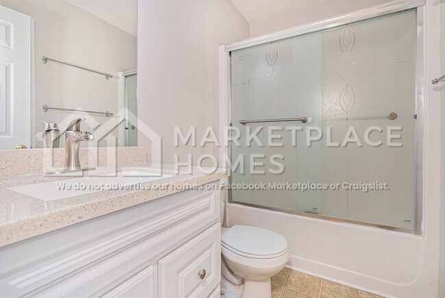 Building Photo - 1576 Thornwick Trace