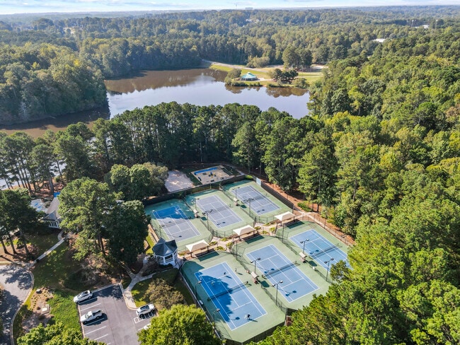 Building Photo - 2637 Forest Meadow Ln