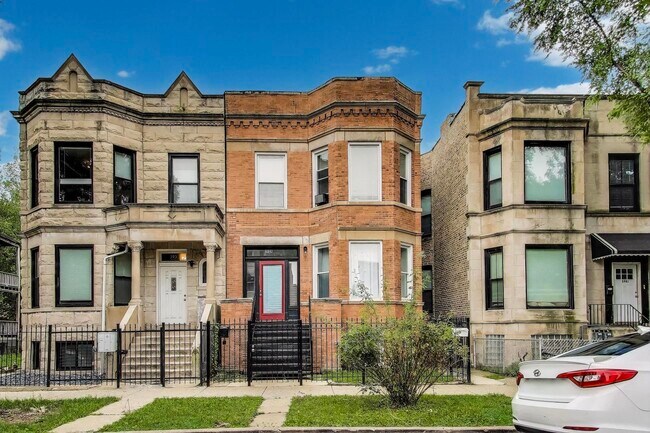 Primary Photo - 3939 W Polk St
