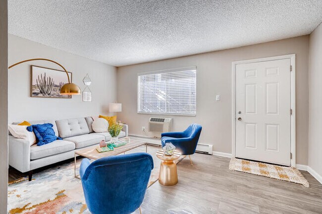 Building Photo - Rent with Mountain Vista!