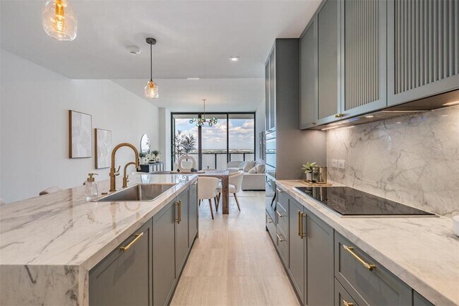 Building Photo - 3015 S Ysabella Ave