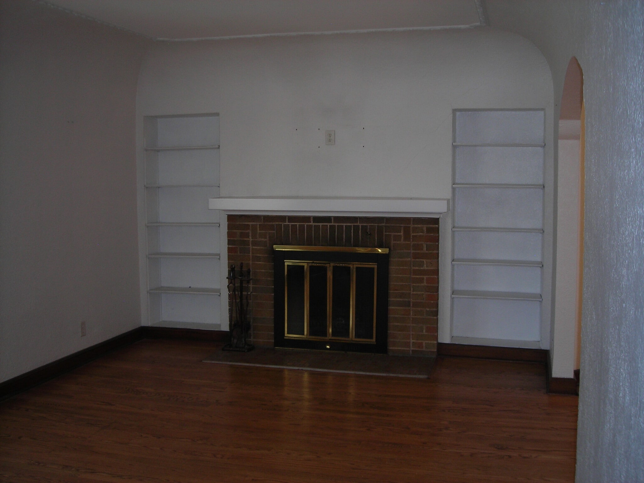 Building Photo - 557 N 63rd St