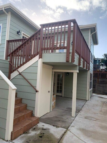 Building Photo - 1220 59th St