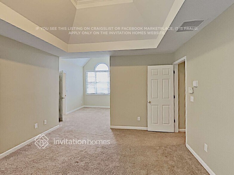 Building Photo - 2363 Oak Falls Ln