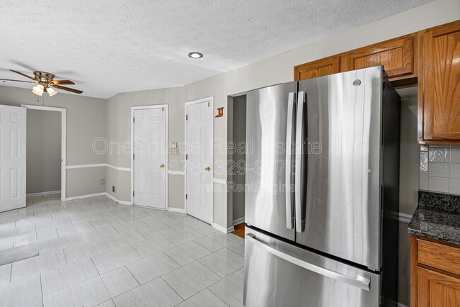 Building Photo - 4211 Crestside Ridge SW