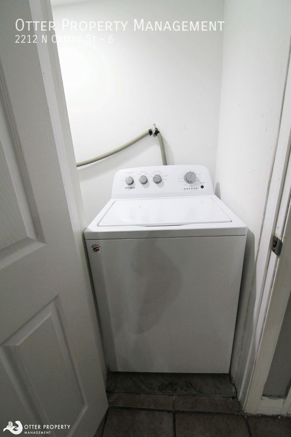 Building Photo - 2212 N Camac St