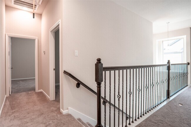 Building Photo - 16119 Northern Cardinal Ln