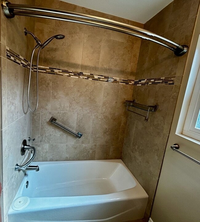 Building Photo - A home that has all the best of California Living!