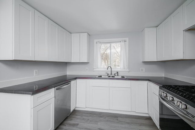 Building Photo - 221 Elm St