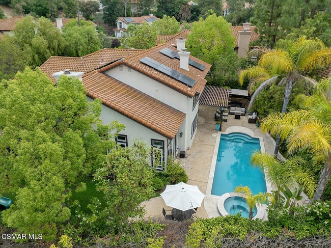 Building Photo - 2521 Sandycreek Dr