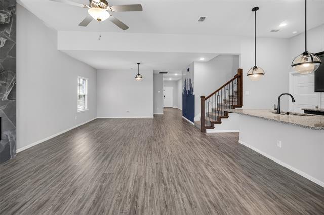 Building Photo - 5913 Pensby Dr