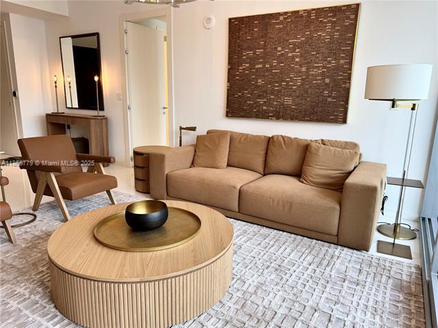 Building Photo - 300 Biscayne Boulevard Way