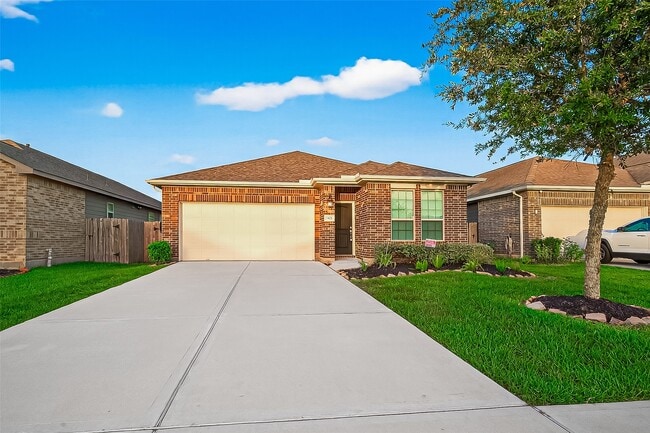 Building Photo - 7927 Tindarey Maple Trace