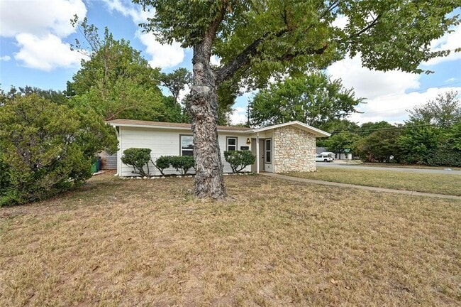 Building Photo - 1130 Gardner Rd