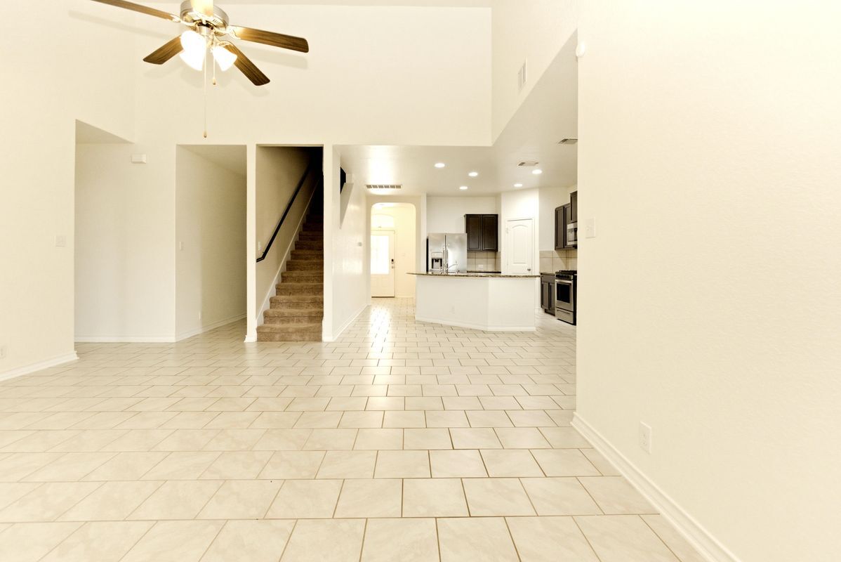Building Photo - 536 Saltlick Wy