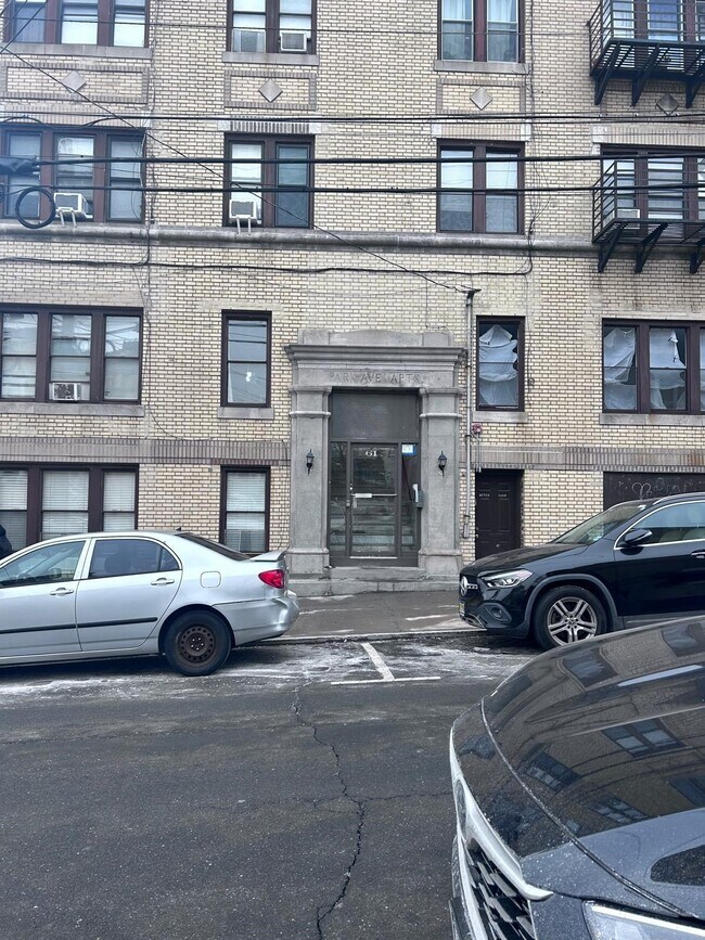 Building Photo - 61 65th St