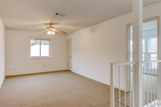 Building Photo - 8406 La Naranja Cove
