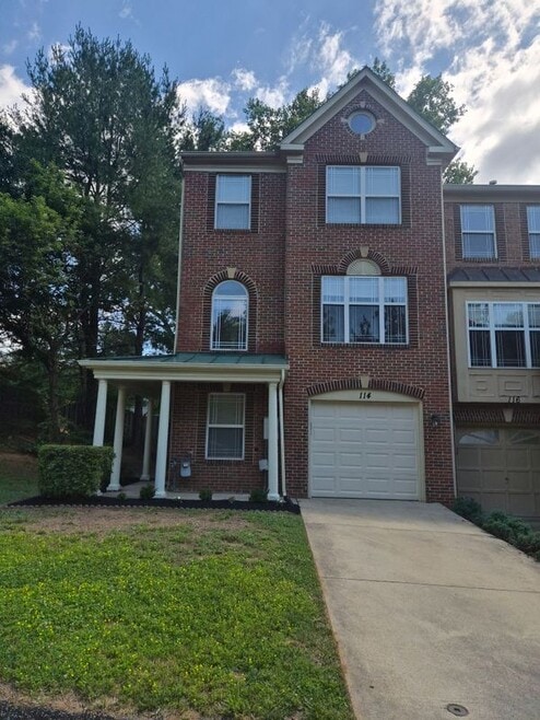 Building Photo - 114 Emory Woods Ct