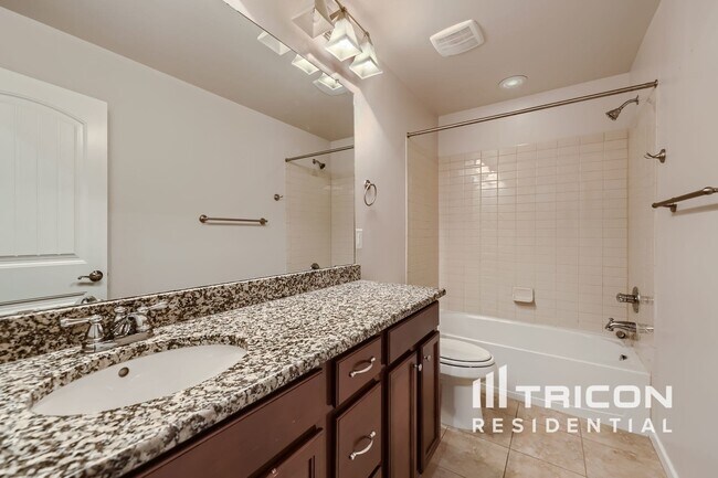 Building Photo - 15577 East 115th Place