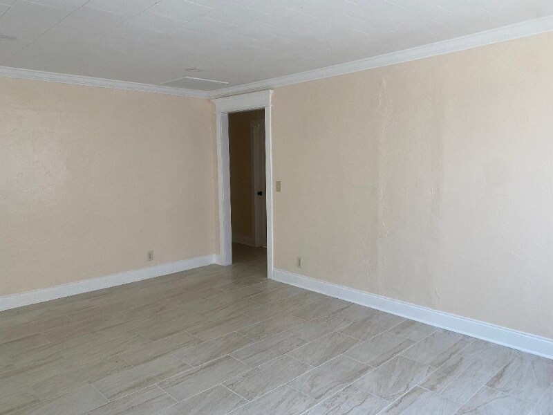 Building Photo - 5318 Evangeline St