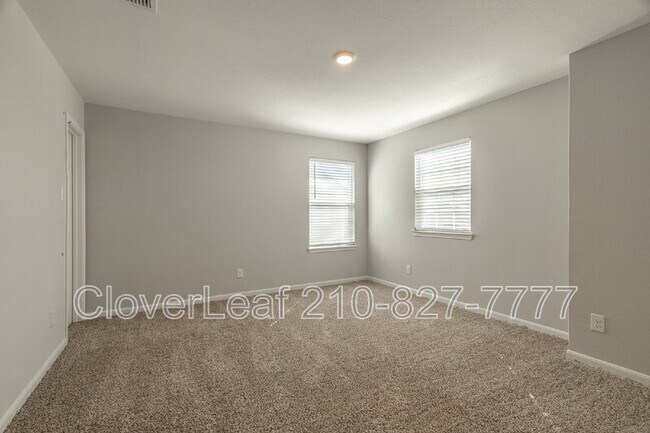 Building Photo - 9223 Foxing Blf