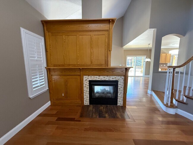 Building Photo - 6763 Granite Peak Dr