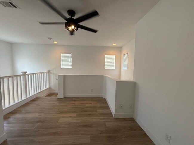 Building Photo - Dual Master Suites Condo in Foothill Ranch